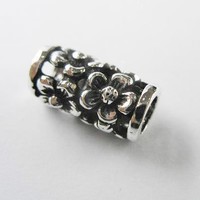 Бусина трубочка цветок серебро п.925